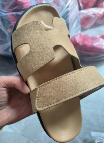 Modern Flat Sandals for Women - Casual Slip-On Shoes